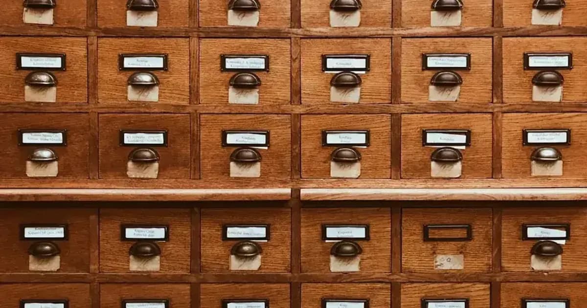 Database server and data management