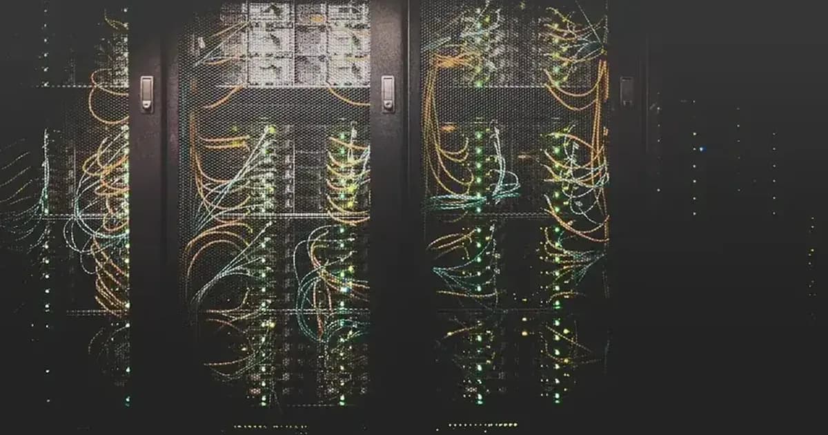 GraphQL vs REST: A Dialogue Between Frontend and Backend